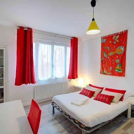 Le Jasmin / Proche Gare Apartment