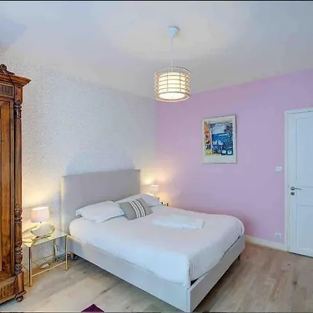 Le Jasmin / Proche Gare Apartment *